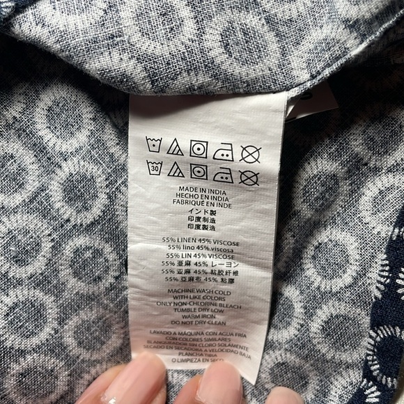 Michael Kors navy with white circle print s/s sz S - Picture 5 of 5